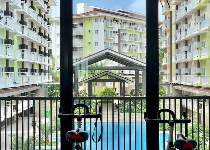 Cozy Staycation Amani Grand Residences Near Cebu Airport With Pool & Gym , Free Wifi