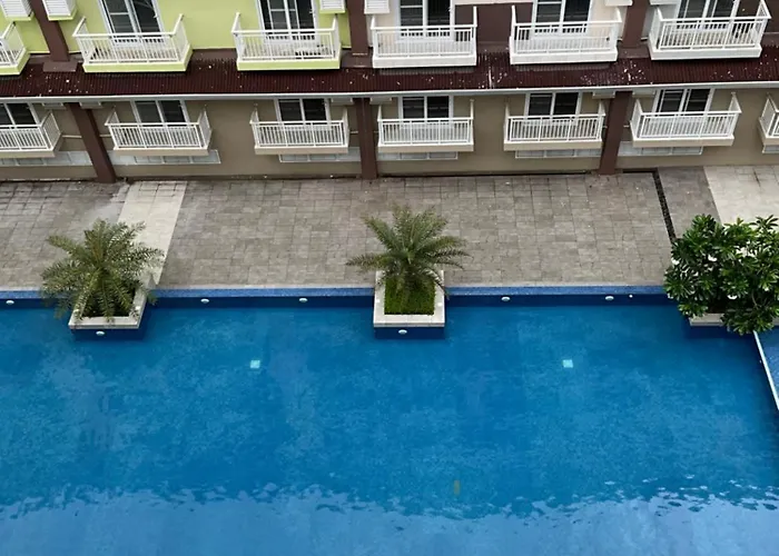 Aparthotel Cozy Staycation Amani Grand Residences Near Cebu Airport With Pool & Gym , Free Wifi Lapu-Lapu City