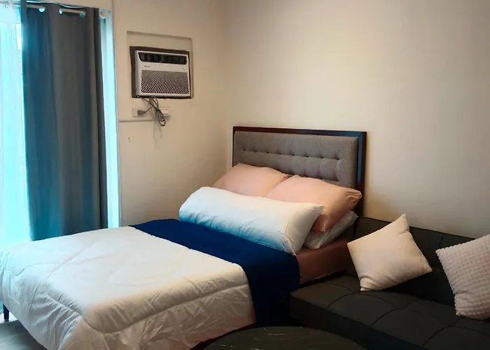 Cozy Staycation Amani Grand Residences Near Cebu Airport With Pool & Gym , Free Wifi